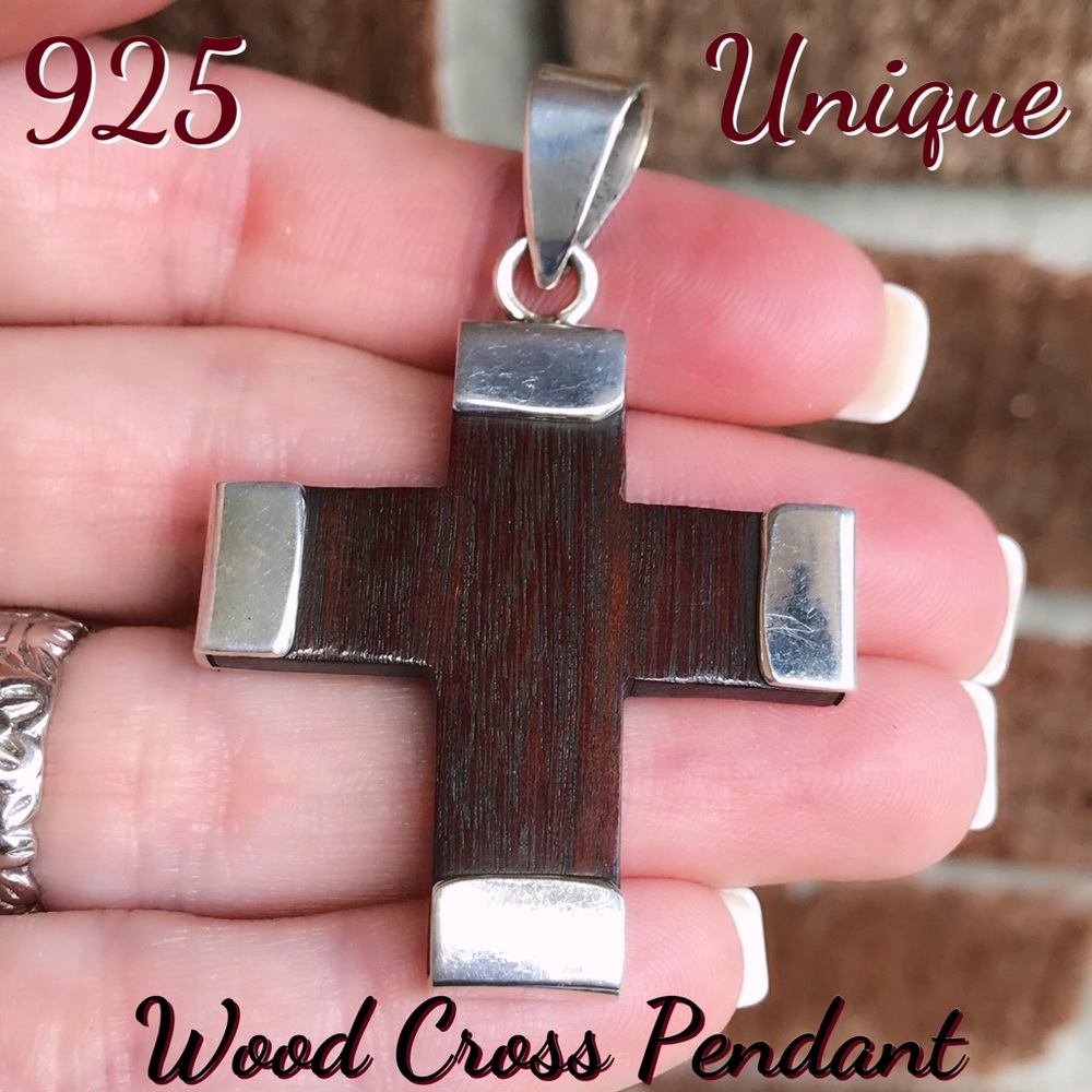 🔥SOLD🔥 925 Wood Mexico Cross Pendant